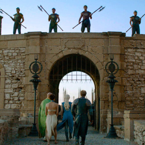 game of thrones tour - Astonishing gate in Astapor with Game of Thrones actors - Relive the magic on our Morocco tour!